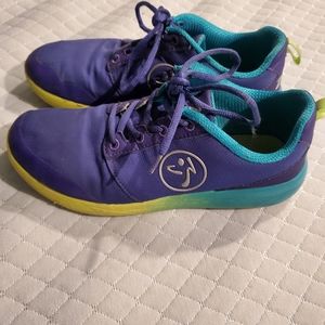 Zumba wear gym shoes